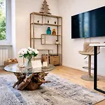 Apartment Boutique *